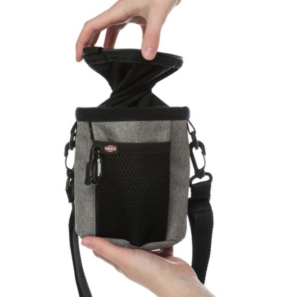 Trixie Snack-Tasche Multi Twist grau schwarz Origonalgröße