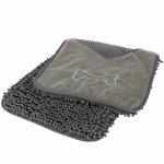 Trixie Handtuch mit Handlaschen zusammengklappt